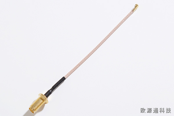 SMA轉IPEX178饋線轉接連接線外觀圖